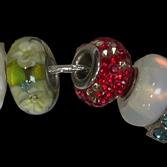 STERLING SILVER SLIDE CHARMS. - Picture 15 of 16